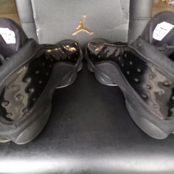 Jordan Retro 13 "Cap & Gown" - Picture 4 of 5